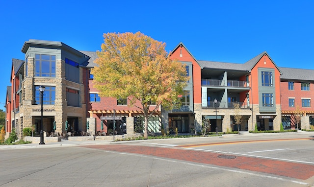 1 Highland Ave Unit 208, Fort Thomas, KY 41075 - view of building exterior