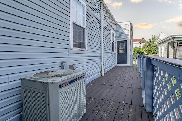 718 Central Ave, Newport, KY 41071 - deck featuring central AC unit