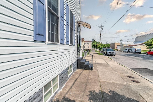 718 Central Ave, Newport, KY 41071 - view of side of home
