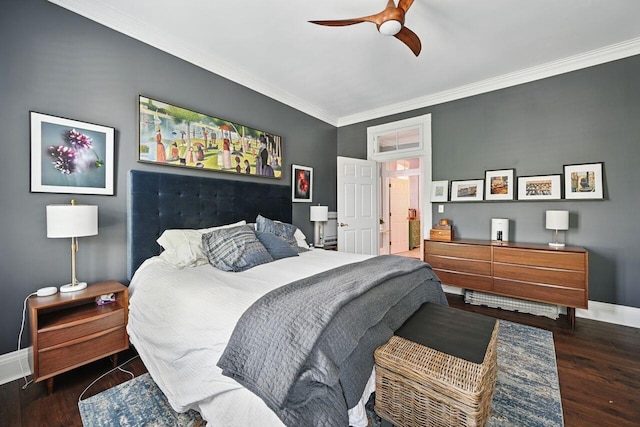 842 Monroe St, Newport, KY 41071 - bedroom with crown molding, wood finished floors, and ceiling fan