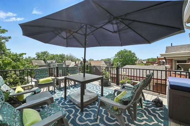 842 Monroe St, Newport, KY 41071 - view of wooden terrace