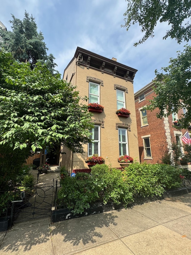 842 Monroe St, Newport, KY 41071 - view of building exterior