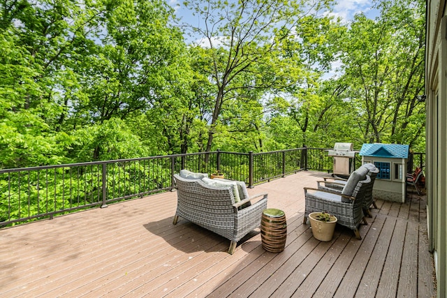 1058 Emerson Rd, Park Hills, KY 41011 - wooden terrace featuring an outdoor hangout area and a grill