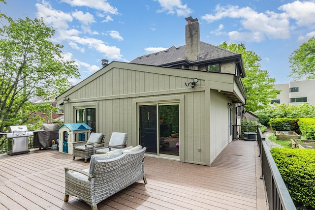 1058 Emerson Rd, Park Hills, KY 41011 - wooden terrace with a grill