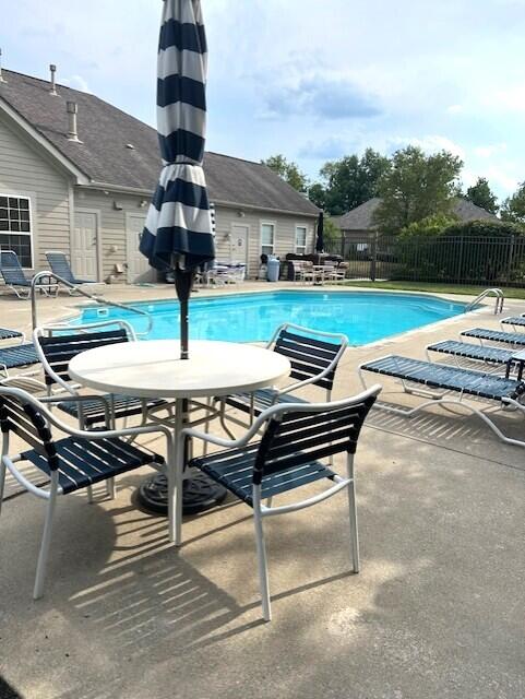 9072 Timberbrook Ln Unit B, Florence, KY 41042 - community pool featuring a patio area