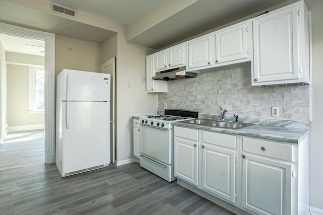 1707 Eastern Ave Unit 1709, Covington, KY 41014 - kitchen featuring white appliances, under cabinet range hood, a sink, and wood finished floors
