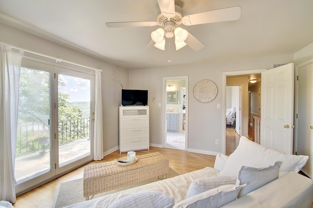 141 Manor Ln, Fort Thomas, KY 41075 - living room featuring light wood finished floors and a ceiling fan