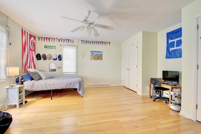 141 Manor Ln, Fort Thomas, KY 41075 - bedroom with light wood finished floors and ceiling fan