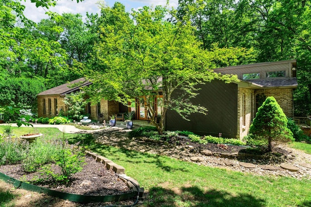 2709 Longbranch Rd, Union, KY 41091 - view of front of house with brick siding