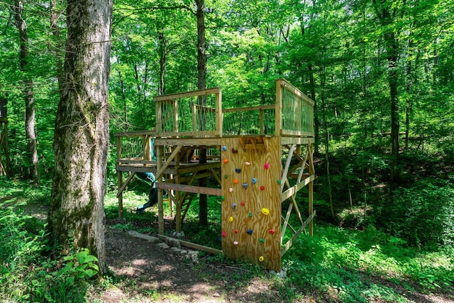 2709 Longbranch Rd, Union, KY 41091 - view of jungle gym with a view of trees