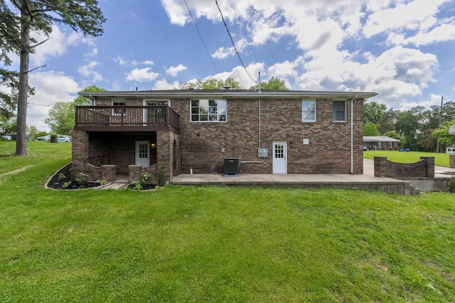 9 Lapine Ave, Williamstown, KY 41097 - rear view of property with a patio area, central air condition unit, a yard, and a deck