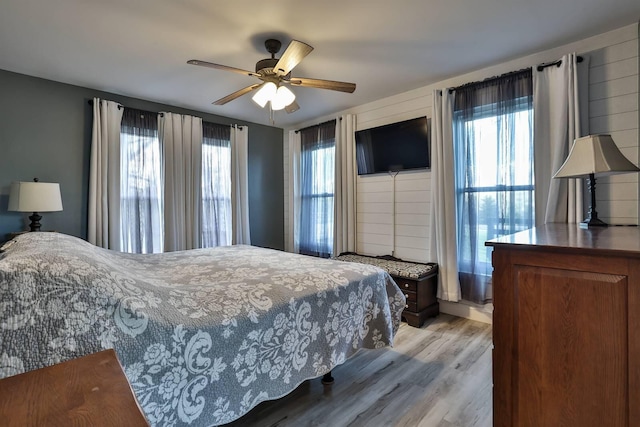 8949 E Main St, Alexandria, KY 41001 - bedroom with light wood-style floors, multiple windows, and ceiling fan