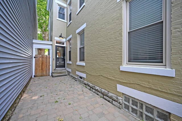 927 York St, Covington, KY 41011 - photo 5