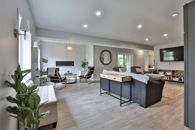 6520 Cannondale Dr, Burlington, KY 41005 - living area featuring light wood-style flooring, recessed lighting, and baseboards