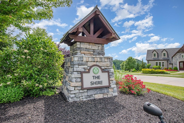 7483 Flintshire Dr Unit 5-305, Alexandria, KY 41001 - view of community sign
