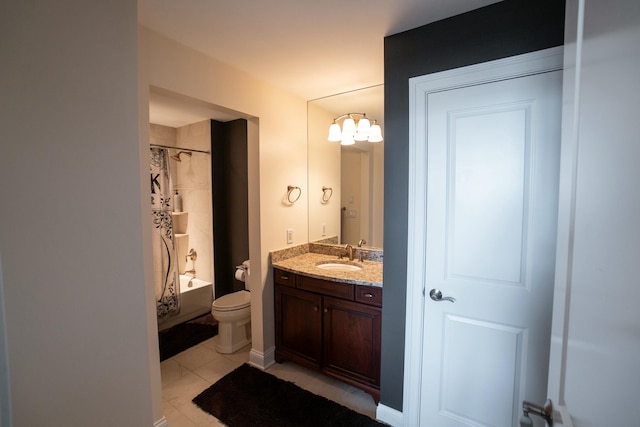 101 Harbor Greene Dr Unit W705, Bellevue, KY 41073 - full bathroom featuring toilet, vanity, shower / bathtub combination with curtain, and a chandelier