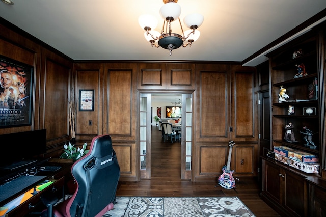 101 Harbor Greene Dr Unit W705, Bellevue, KY 41073 - office area featuring a chandelier and dark wood finished floors