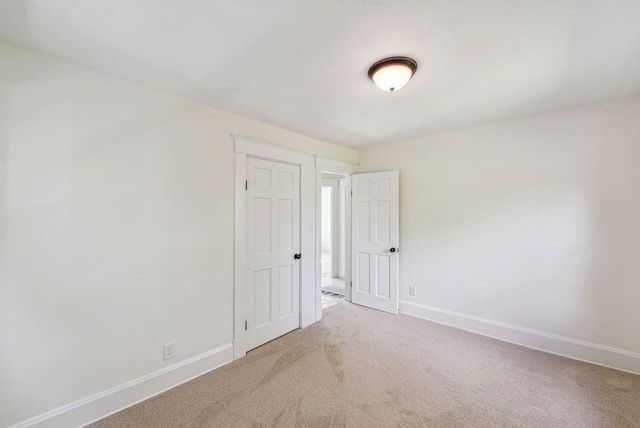 831 Linden Ave, Newport, KY 41071 - carpeted spare room with baseboards