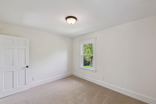 831 Linden Ave, Newport, KY 41071 - carpeted spare room with baseboards