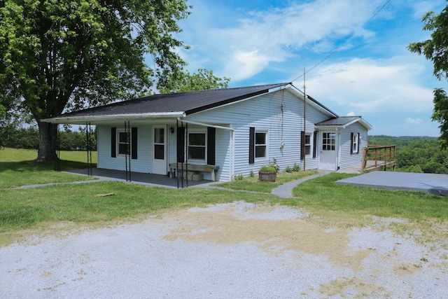 555 Breck Rd, Owenton, KY 40359 - ranch-style house featuring a front yard and a porch