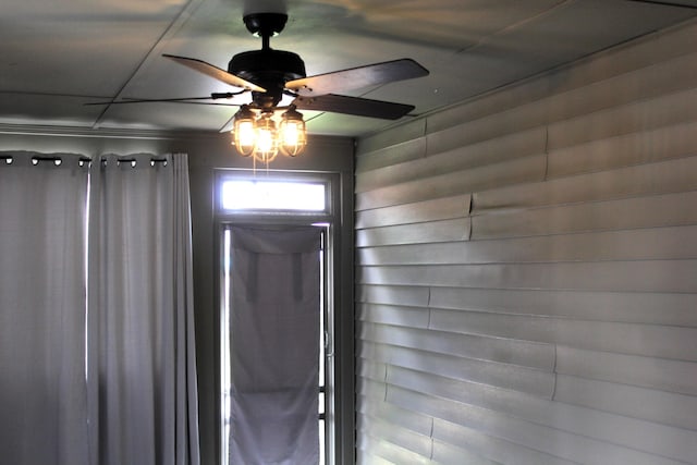 10083 Irish Way, Union, KY 41091 - foyer entrance with ceiling fan