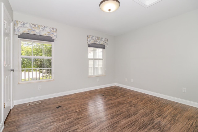 1285 Edinburgh Ln, Union, KY 41091 - empty room featuring baseboards and wood finished floors