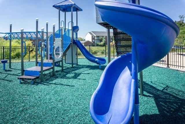 701 Napa Valley Ln Unit 9, Crestview Hills, KY 41017 - view of community play area