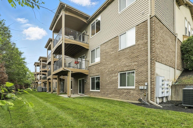 2225 Rolling Hills Dr, Covington, KY 41017 - view of property