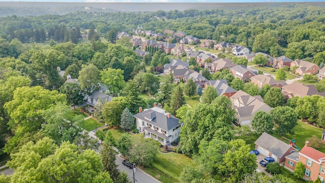 34 Ridge Rd, Fort Mitchell, KY 41011 - aerial view of residential area featuring a forest