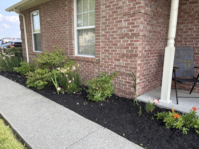 301 Fairway Dr, Dry Ridge, KY 41035 - view of side of home featuring brick siding