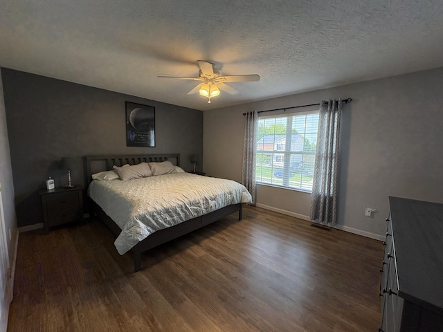 301 Fairway Dr, Dry Ridge, KY 41035 - bedroom featuring dark wood-style flooring and a ceiling fan