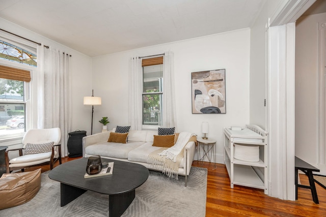 1915 Scott St, Covington, KY 41014 - living room featuring wood finished floors and baseboards