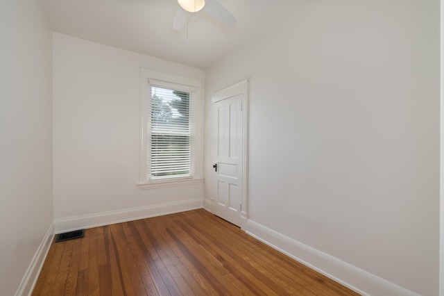 22 Woodland Pl, Fort Thomas, KY 41075 - empty room with wood-type flooring and a ceiling fan