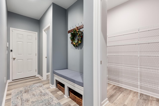 2320 Daybloom Ct, Hebron, KY 41048 - mudroom with wood finished floors and baseboards