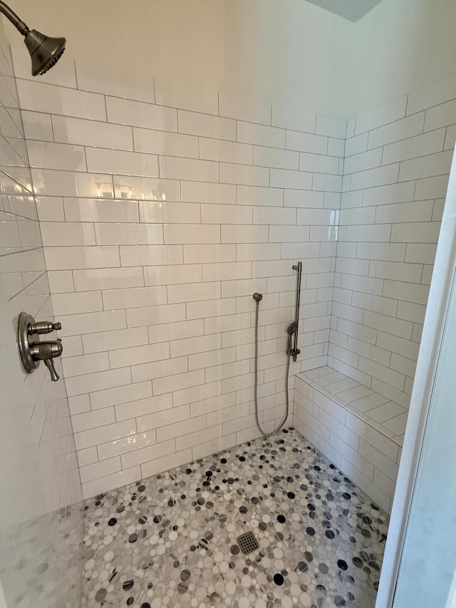 10448 Pleaasant Ridge Rd, Alexandria, KY 41001 - full bathroom with a tile shower