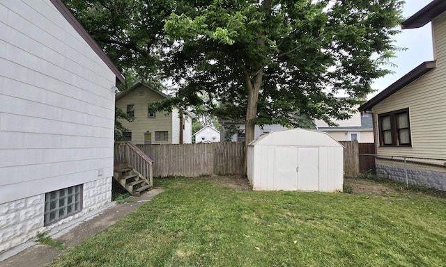 4336 Glenn Ave, Covington, KY 41015 - fenced backyard with a shed