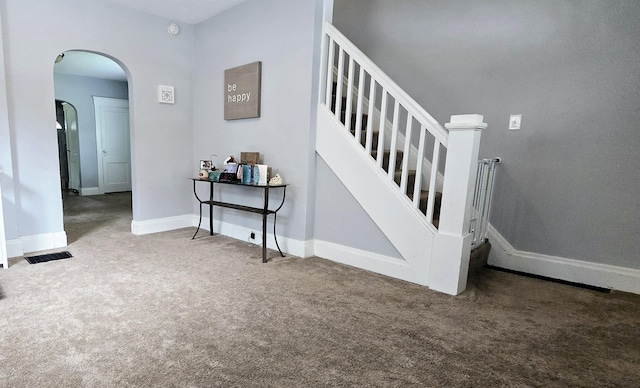 4336 Glenn Ave, Covington, KY 41015 - stairs featuring carpet and arched walkways