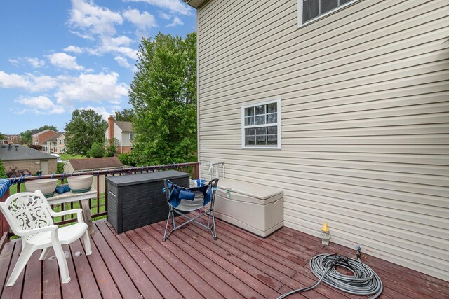 1845 Conrad Ln, Burlington, KY 41005 - view of wooden deck