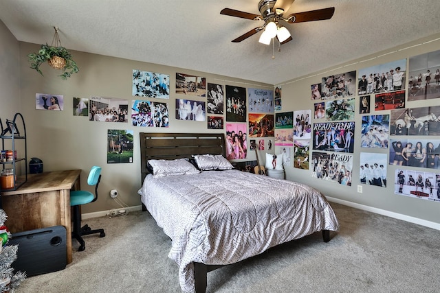 852 Flint Rdg Unit 4-302, Cold Spring, KY 41076 - bedroom with carpet floors, a textured ceiling, and ceiling fan
