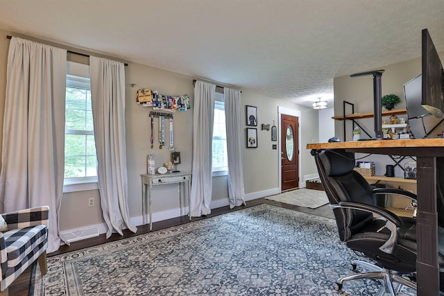 328 Creekwood Dr, Edgewood, KY 41017 - home office with a textured ceiling and wood finished floors