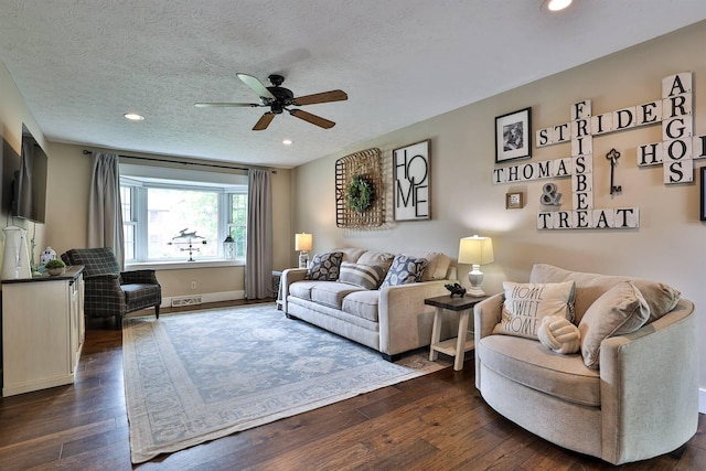 328 Creekwood Dr, Edgewood, KY 41017 - living area featuring a ceiling fan, dark wood-style flooring, recessed lighting, and a textured ceiling