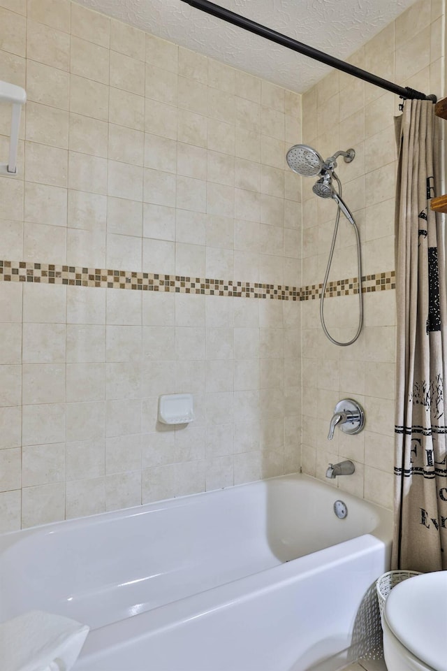 328 Creekwood Dr, Edgewood, KY 41017 - full bath with shower / bath combo with shower curtain and a textured ceiling