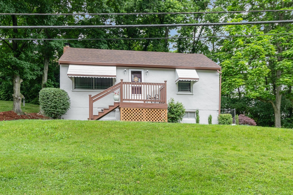 2138 Amsterdam Rd, Crescent Springs, KY 41017