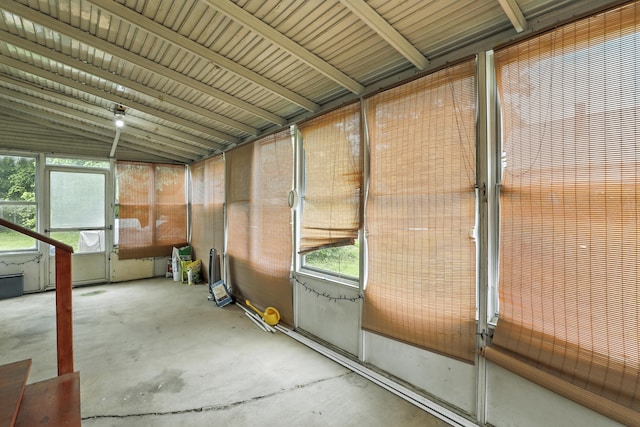 50 Russell St, Florence, KY 41042 - unfurnished sunroom with lofted ceiling