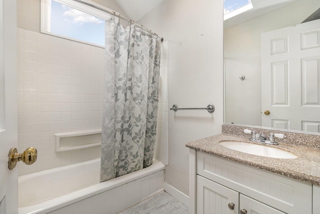 3712 Park Ave, Covington, KY 41015 - full bath with shower / bathtub combination with curtain and vanity