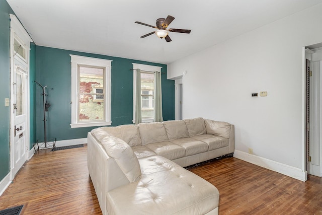 3712 Park Ave, Covington, KY 41015 - living room featuring ceiling fan and wood finished floors