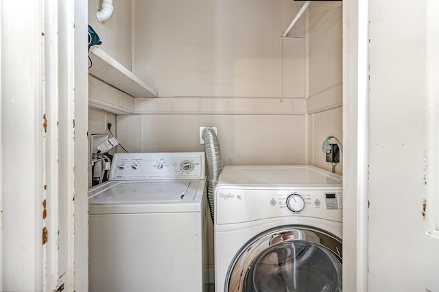 3712 Park Ave, Covington, KY 41015 - washroom featuring separate washer and dryer