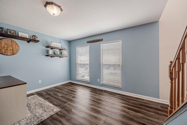 9128 Belvedere Ct, Florence, KY 41042 - unfurnished room with wood finished floors and baseboards