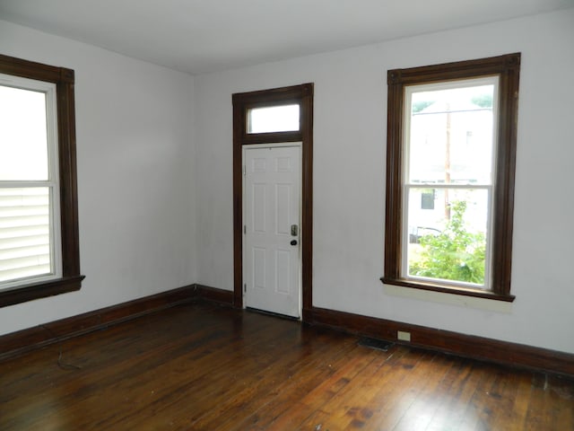 837 Central Ave, Newport, KY 41071 - entryway with healthy amount of natural light and dark wood finished floors