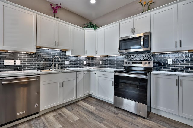 704 W 35th St, Covington, KY 41015 - photo 9